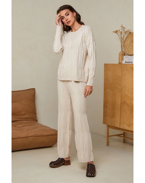 Elvyna Beige set met trui en broek