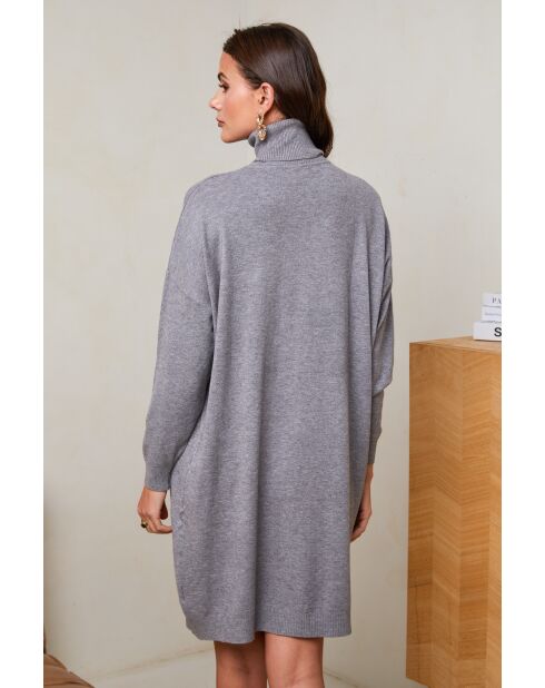 Robe Soraya Grise