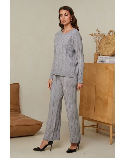 Elvyna Grijze set met trui en broek