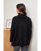 Schwarzer Pullover Veya