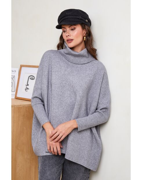 Grauer Veya-Pullover