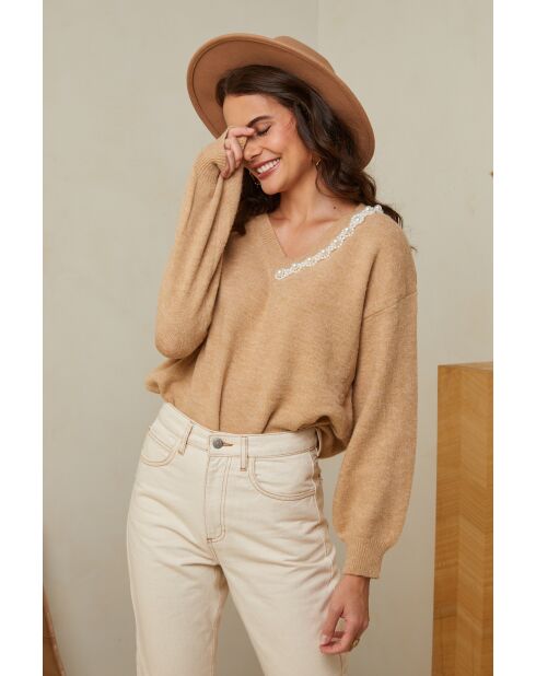 Raylia Camel Pullover