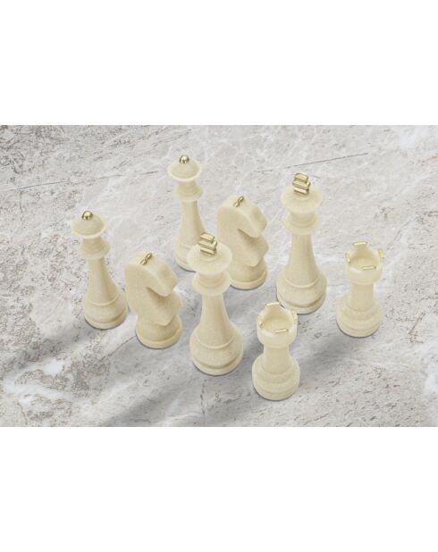 Figuras de ajedrez blancas de cuarzo - 8 piezas