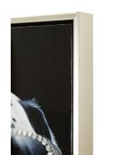 Cuadro lacado con marco - 53x3x73 cm