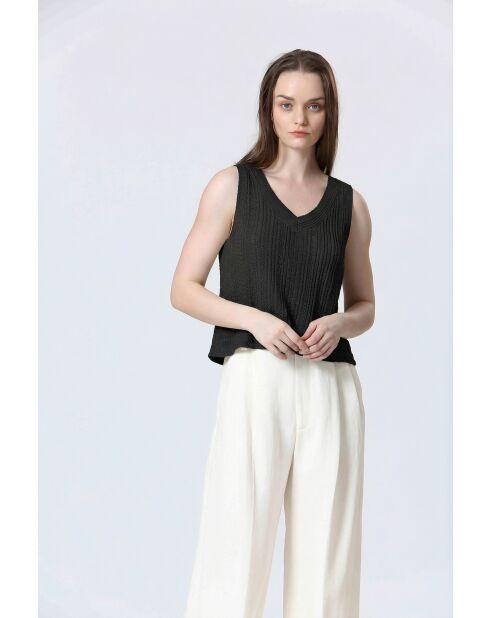 Black SPIRIT pullover