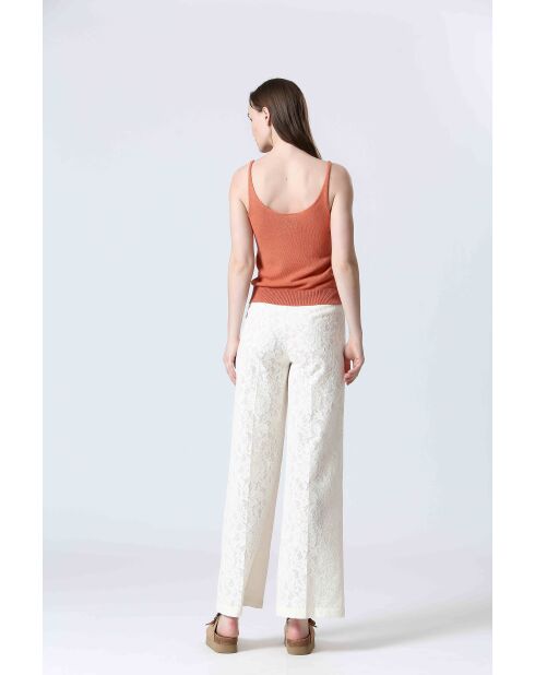 SEHIRINE Backsteindecke