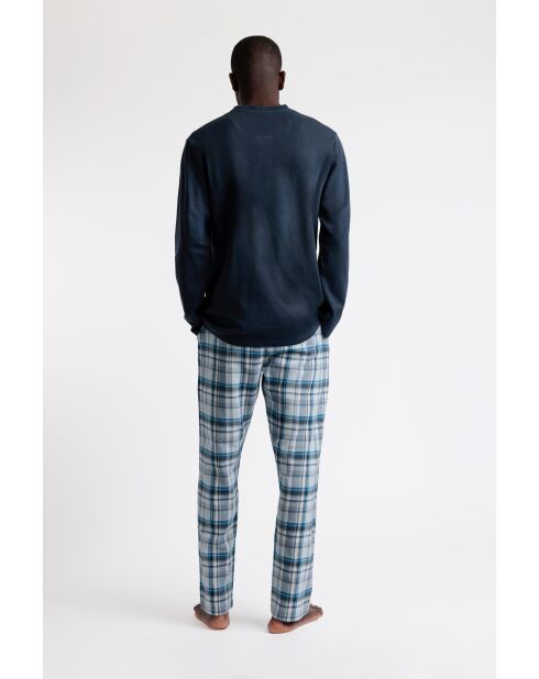 Pijama clásico azul marino