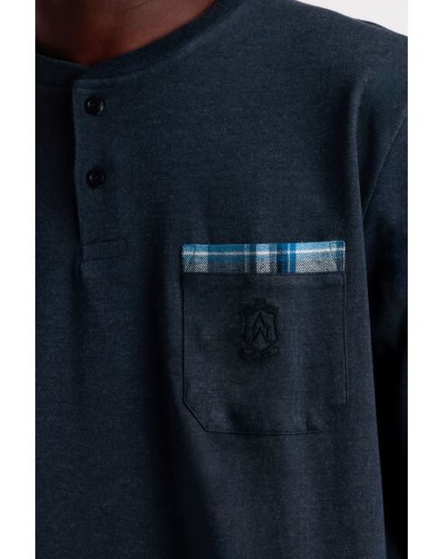 Pijama clásico azul marino