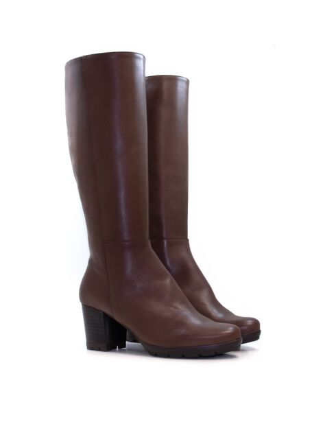 Bottes CA-2252 en cuir krust marron