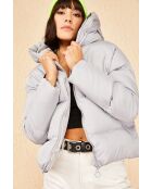 Chaqueta acolchada gris con capucha