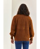 Pull en maille à col roulé boutonné brun
