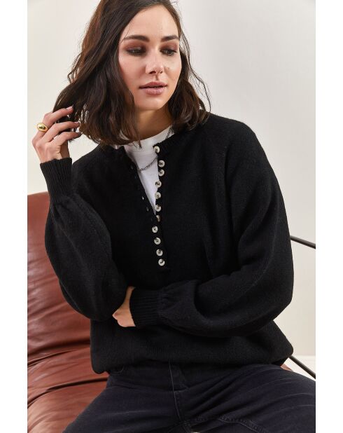 Maglione in maglia a collo alto con bottoni nero opaco