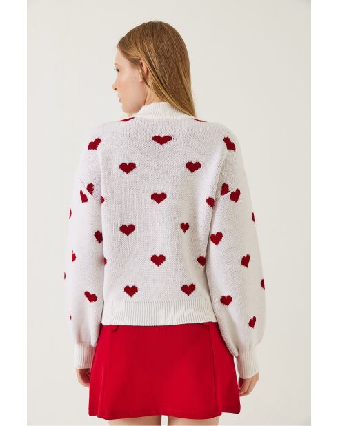 Pull en maille à motif cœur blanc
