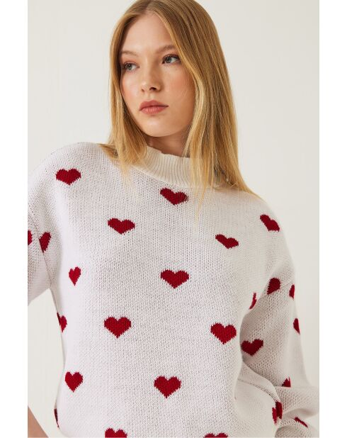 Pull en maille à motif cœur blanc