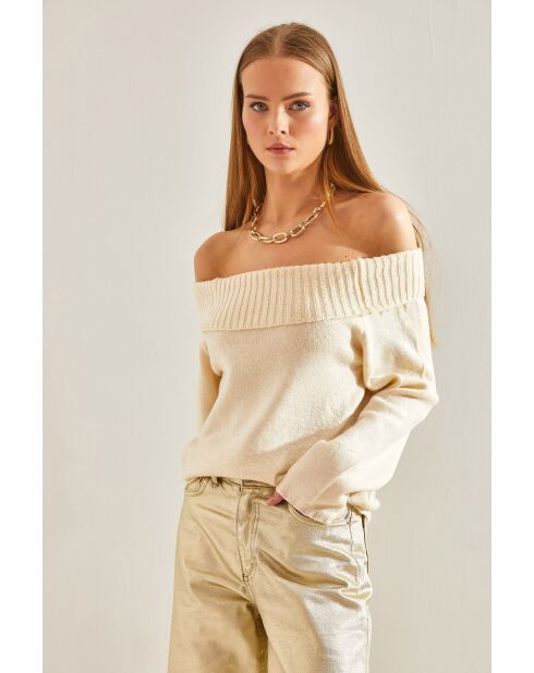 Pull en maille à col madonna écru