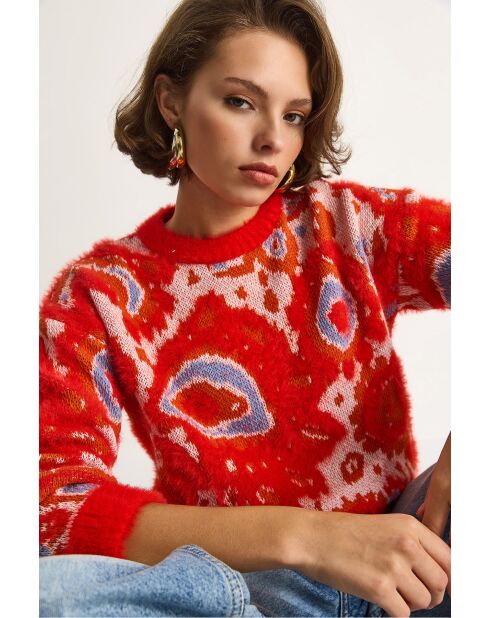 Orangefarbener Rollkragenpullover aus weichem Strick