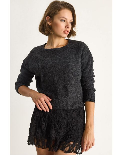 Pull en maille douce à encolure carrée noir