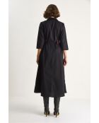 Robe ceinturée à col brodé noire