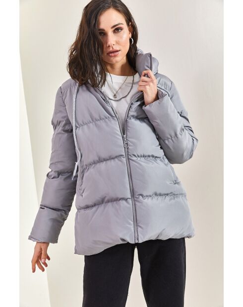 Doudoune longue à capuche avec cordon de serrage grise