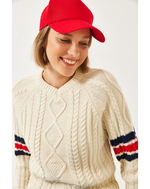 Pull en maille à col V écru