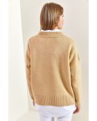 Pull en maille à col V camel