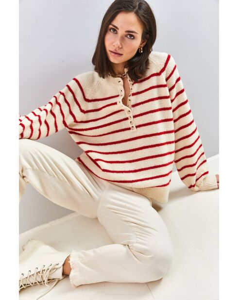 Pull à col roulé rayé avec col boutonné beige/rouge