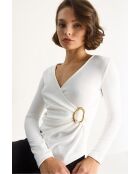 Top a manica lunga con collo a portafoglio con dettagli in oro bianco