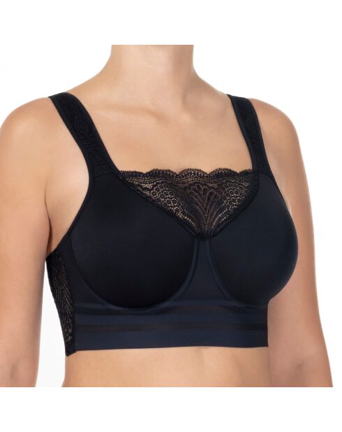 Reggiseno Matilda nero con ferretto e coppe distanziali