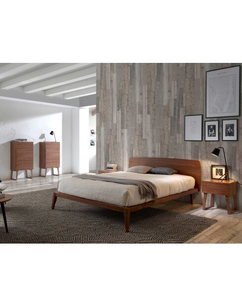 Letto matrimoniale con testiera originale in noce - 42x181x210 cm