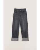 Jean Patsy used black