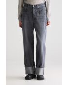 Jean Patsy used black