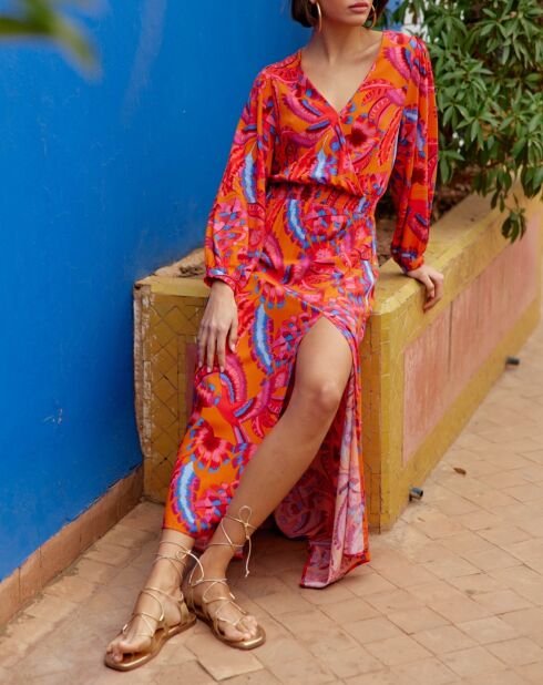 Roémie lange jurk met lange mouwen en oranjekleurige print