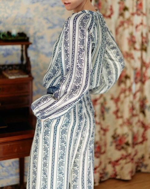 Beata Blouse met V-hals en ikatprint