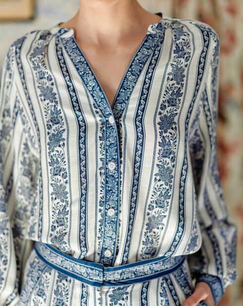 Beata Blouse met V-hals en ikatprint