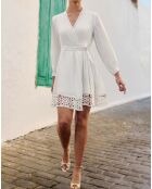Abito corto svasato River con inserti e finiture in crochet bianco
