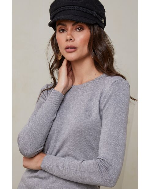 Grauer Alma-Pullover