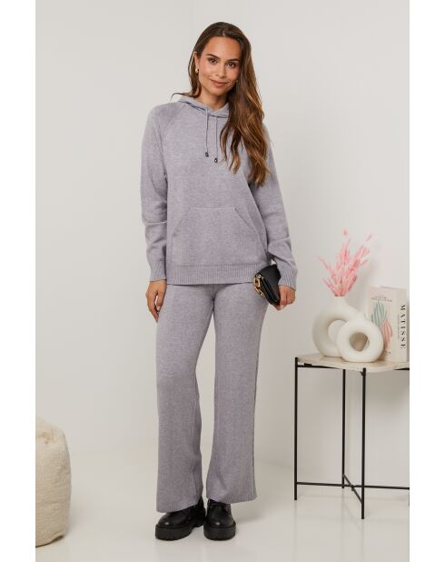 Grijze set met trui en broek van Marguerite