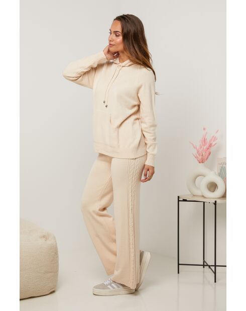 Marguerite beige set van trui en broek