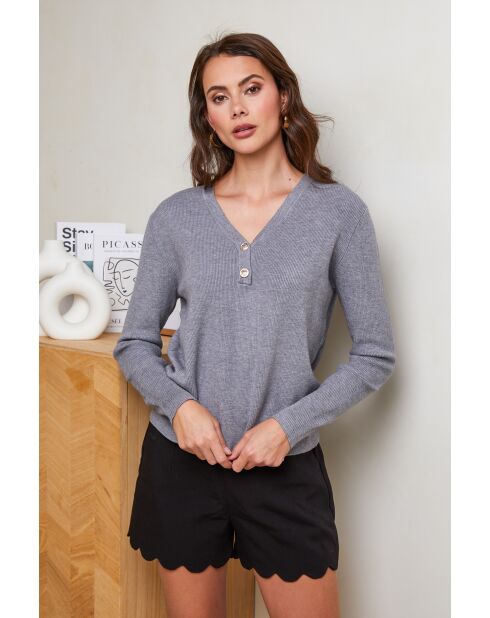 Grauer Pullover Yasmine