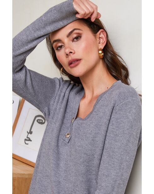 Grauer Pullover Yasmine