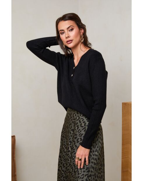 Yasmine schwarzer Pullover