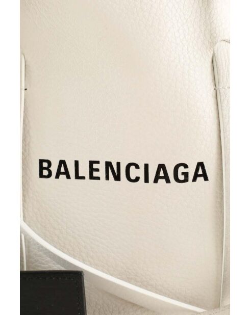 Bolsos de piel blanca - 35x14x29 cm - En buen estado