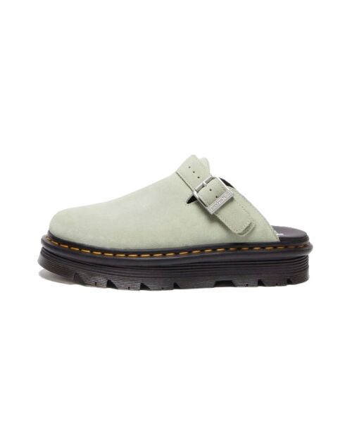 Grüne Pantoletten aus Veloursleder