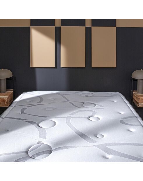 Matelas Linkoping Mousse à mémoire de forme Soutien Ferme - 140x200 cm