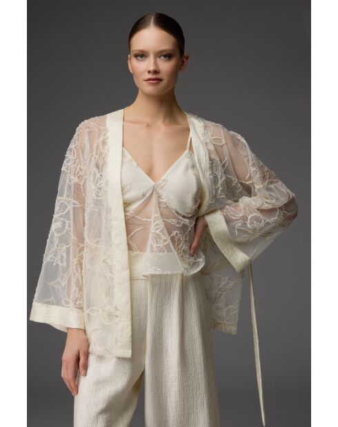 Conjunto de pijama de encaje de 3 piezas color crema BM-1825