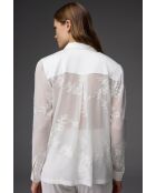 Conjunto de pijama con cuello camisero bordado en color crudo BM-1830