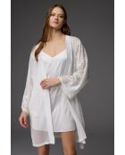 BM-1829 ecru geborduurde satijnen badjas en nachtjapon