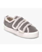 Graue Sneakers aus Lammfell mit Klettverschluss