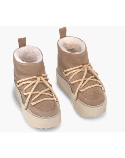 Beige fluwelen leren sneeuwlaarzen met bont