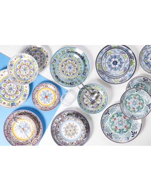 Veelkleurige dinerset van Andalusisch porselein - 18 stuks